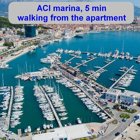 Daire Beachfront Drazen, With Garden And Parking Split